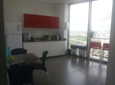 300 מ"ר משרדים להשכרה מעל קניון כפ"ס, מטבחון+פינת אוכל