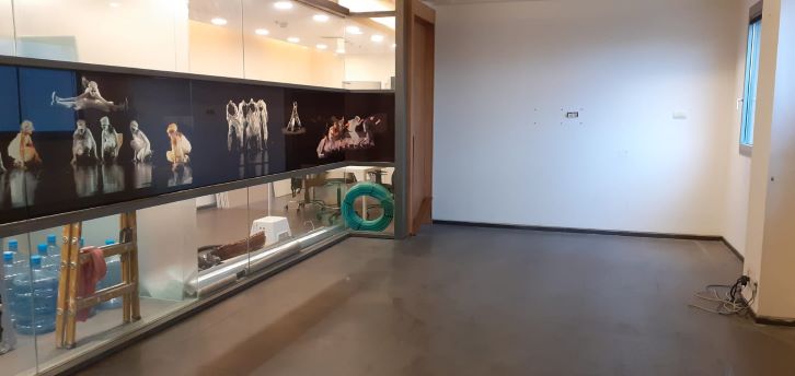 220 מ"ר משרד יפייפה להשכרה בהרצליה, חדר ישיבות