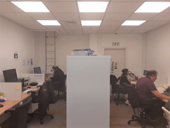 180 מ"ר משרדים מטופחים בבסר 4 אופן ספייס