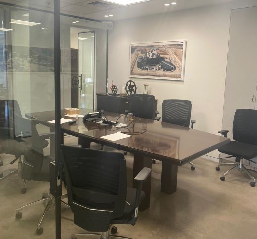 280 מ"ר משרדים להשכרה בבסר, חדר ישיבות