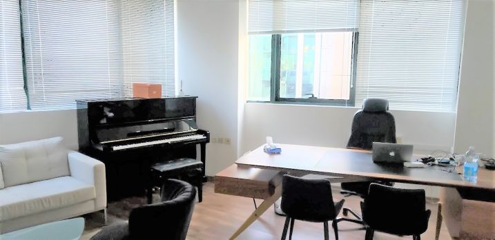 450 מ"ר משרד מטופח בבנין בוטיק בבורסה בר"ג, חדר מוזיקה
