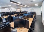 משרד הי טק להשכרה בבני ברק, מטופח ומעוצב אדריכלית, אופן ספייס, 40 עמדות.