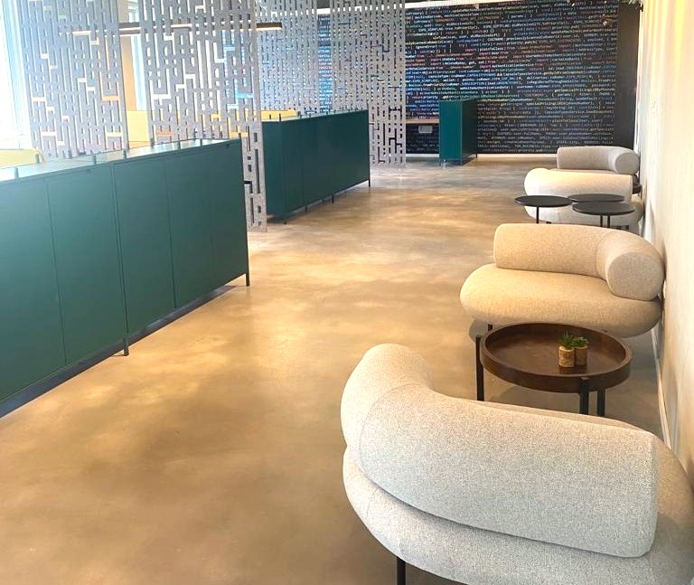 640 מ"ר משרדים להשכרה במגדל מפואר בב"ב, מעוצבים, אופן ספייס