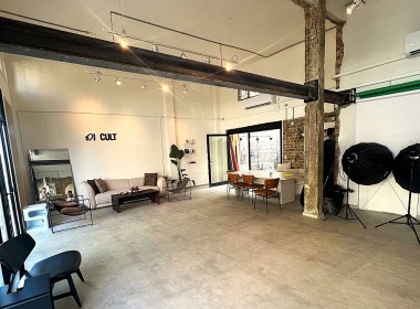 100 מ"ר משרדים להשכרה בדרום ת"א, מוארים ומושקעים, עדמת קבלה