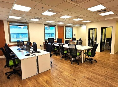 173 מ"ר משרדים להשכרה במגדל בבורסה בר"ג, מחיר מעולה